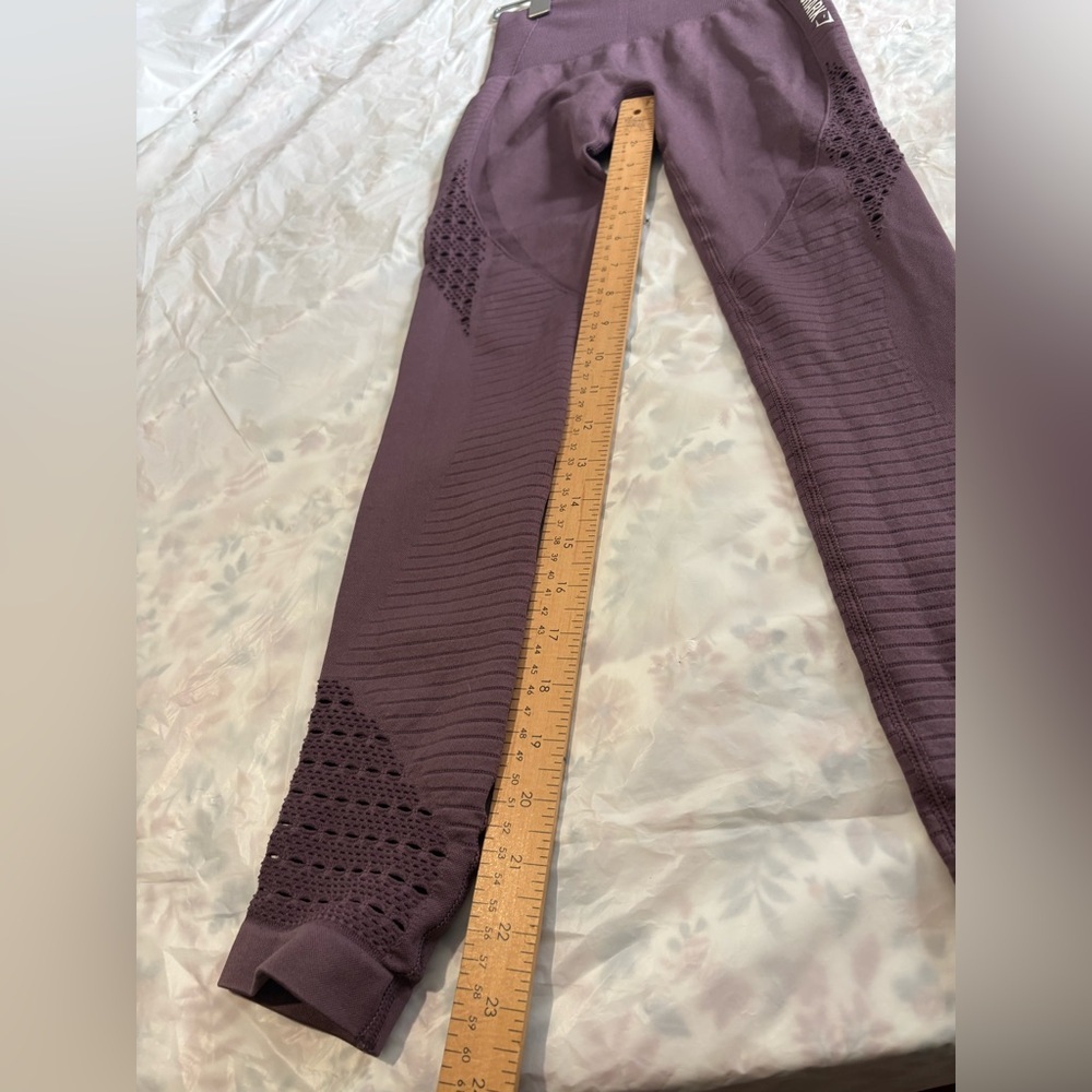 Gymshark seamless leggings cutout pattern size small 24” inseam high rise - Picture 9 of 10